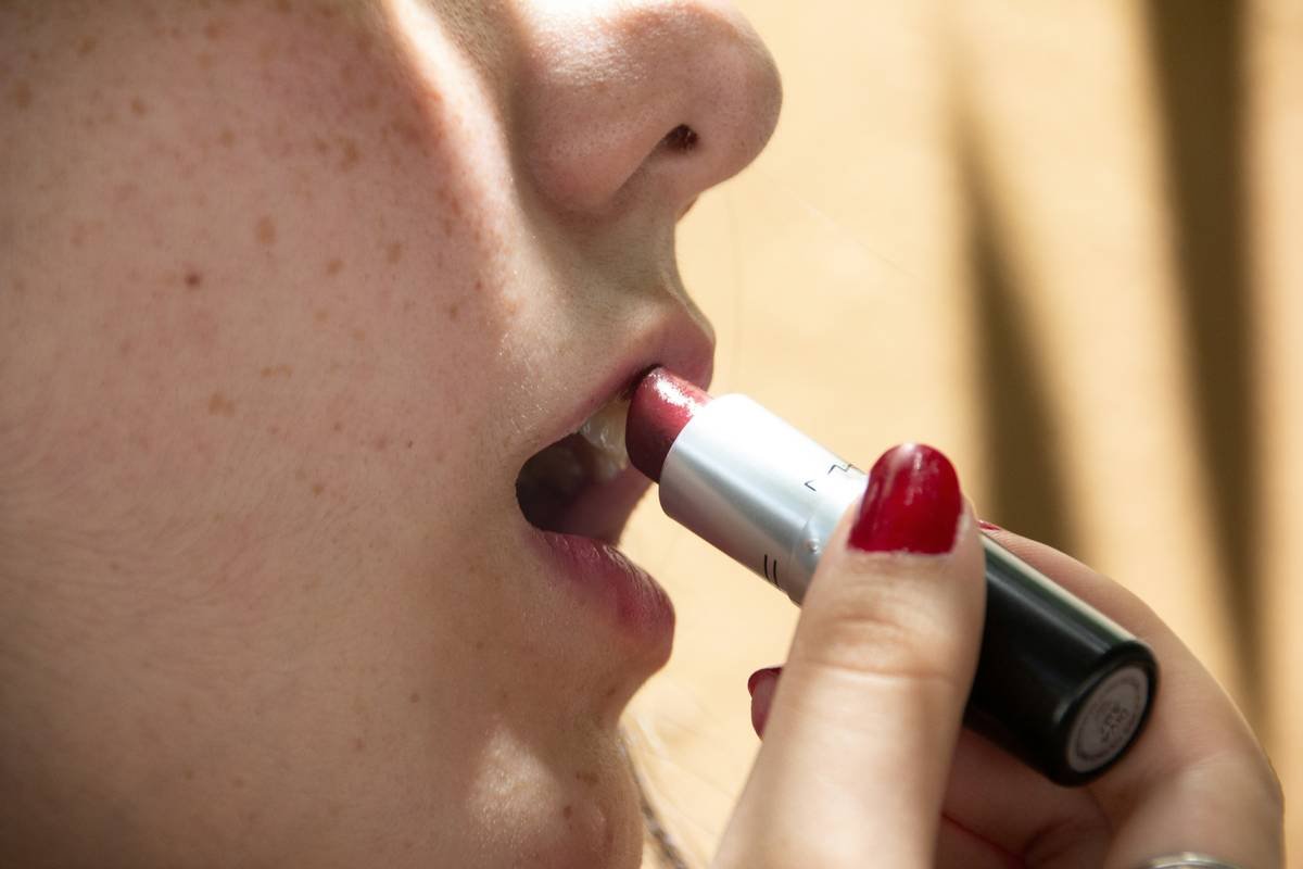 Makeup Accessory Lip Liner Are You: 7 Proven Tips to Avoid Costly Mistakes